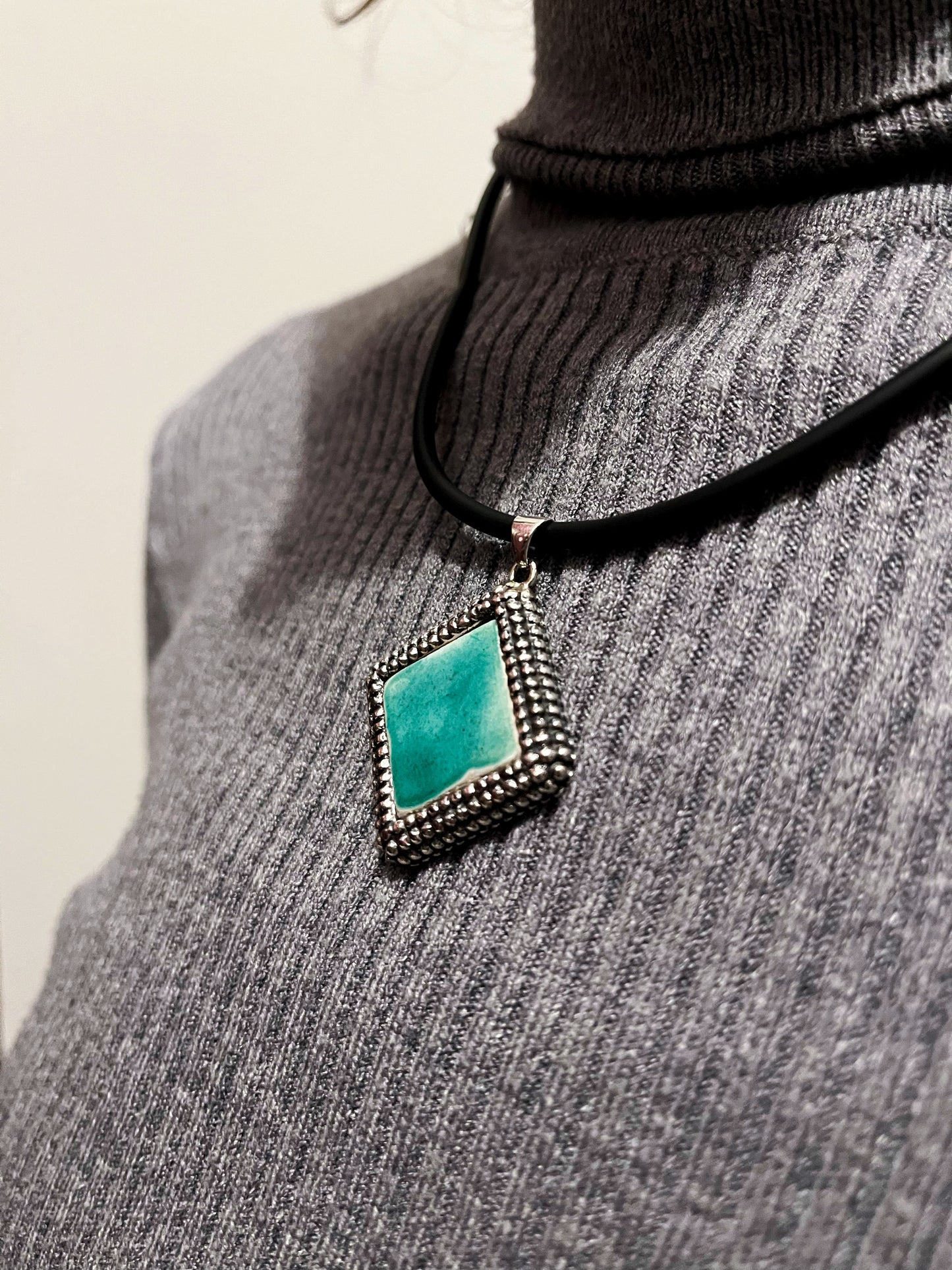 Ceramiche Basse Necklace